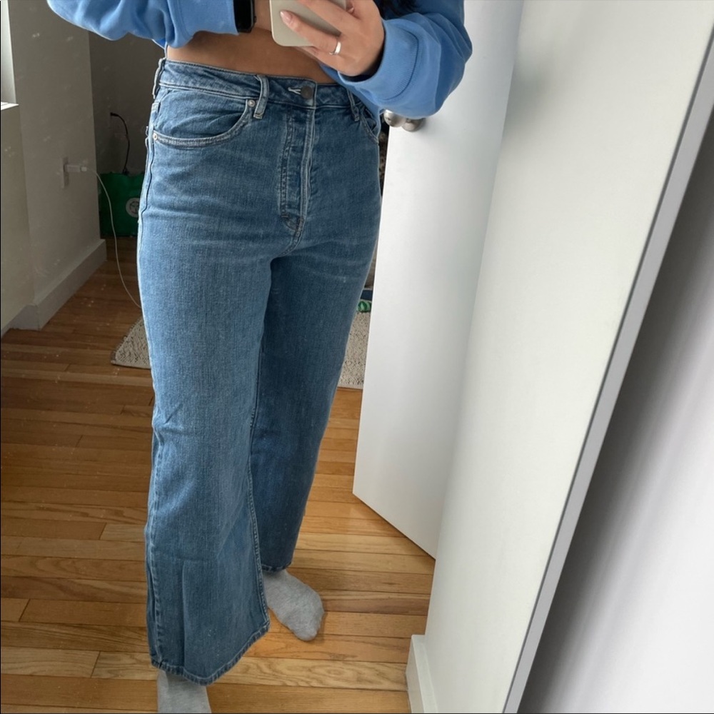 Wide leg free people jeans! Excellent condition